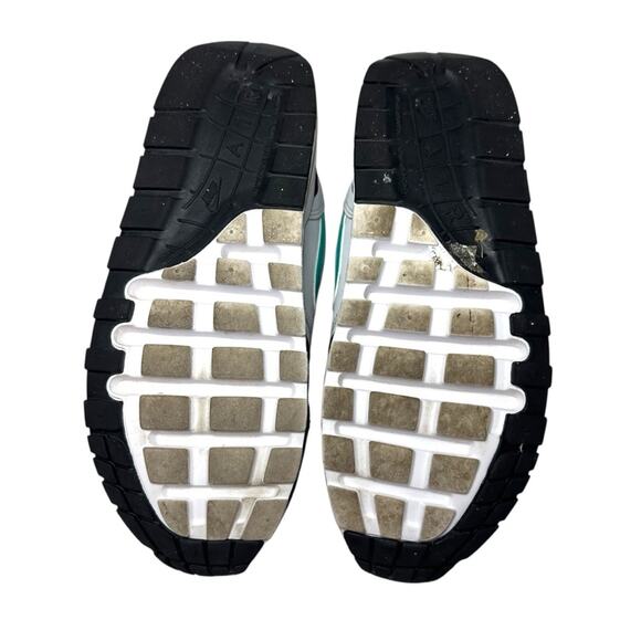 Nike Air Max 1 Hyper Jade Kids Size 5.5Y DZ3307-114 - Picture 8 of 8